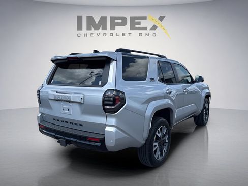 Used 2025 Toyota 4Runner TRD Sport AWD/4WD image 5