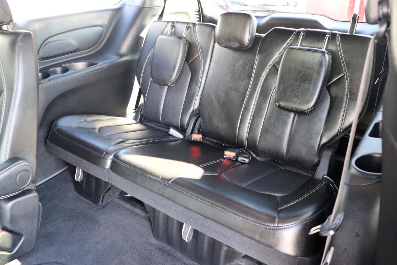 Used 2027 Chrysler Pacifica Select FWD image 13