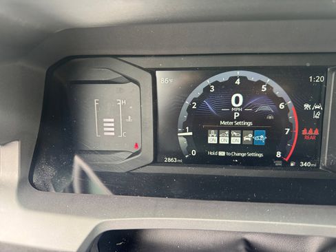 Certified 2025 Toyota Tacoma SR5 AWD/4WD image 11