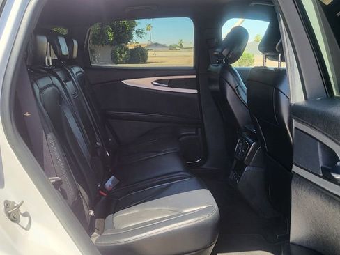Used 2020 Lincoln Nautilus FWD w/ Equipment Group 101A image 22