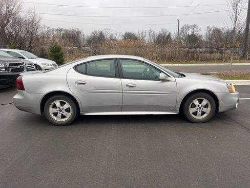 Used 2006 Pontiac Grand Prix image 4