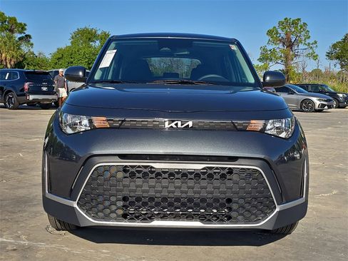 New 2025 Kia Soul LX image 3