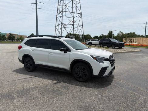 Certified 2023 Subaru Ascent Onyx Edition AWD/4WD image 11