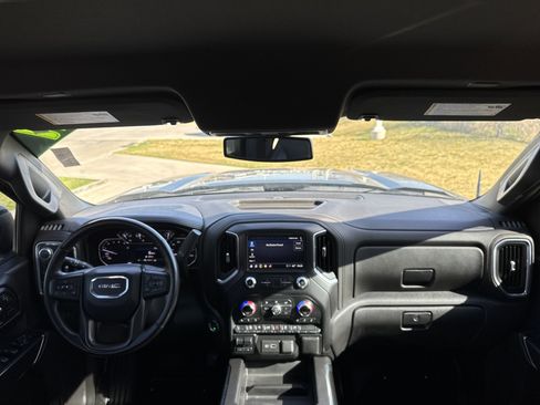 Used 2021 GMC Sierra 1500 AT4 image 24