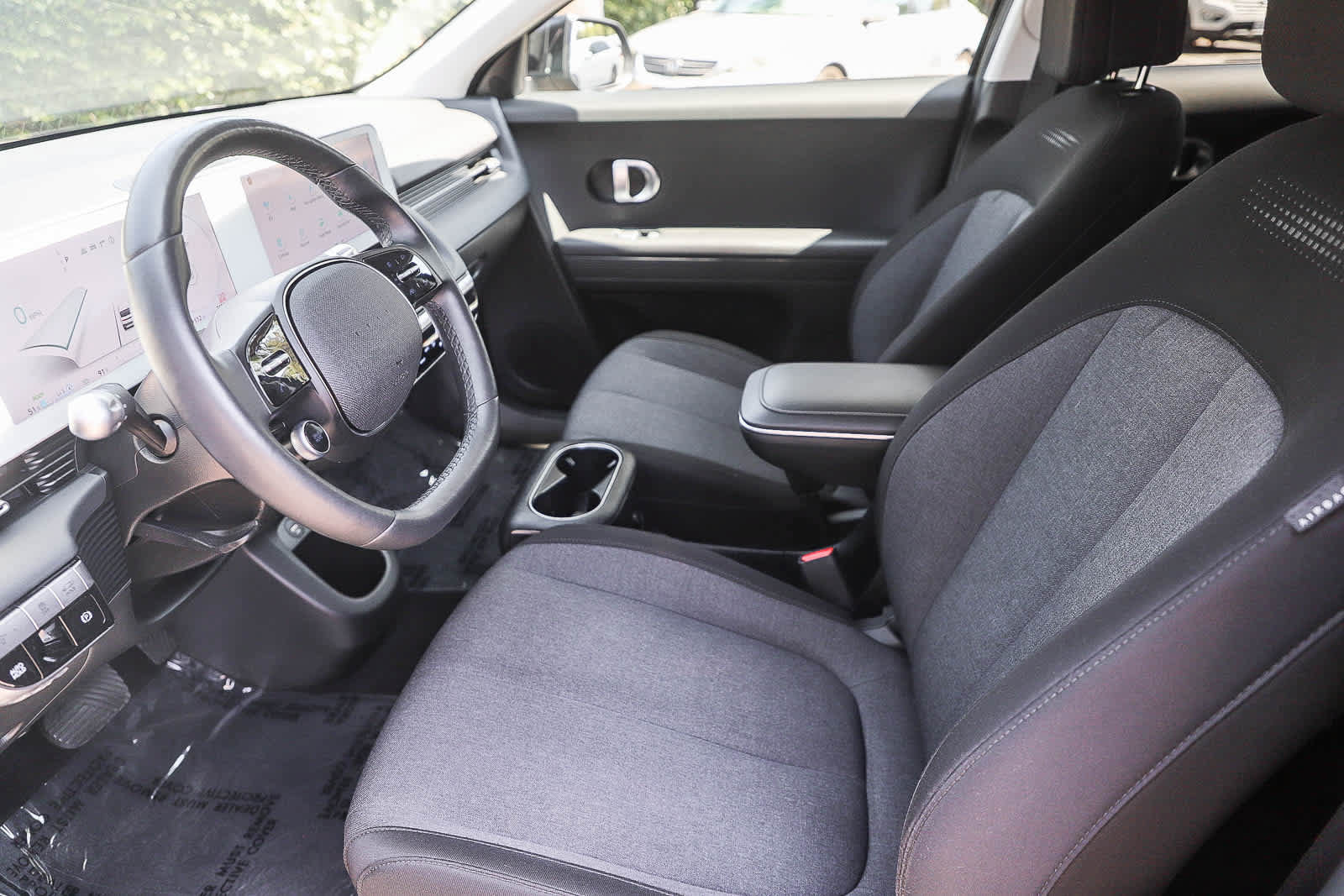 Used 2024 Hyundai Ioniq 5 SEL RWD image 16