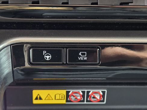 Certified 2024 Lexus TX 500h AWD w/ Technology Package image 40