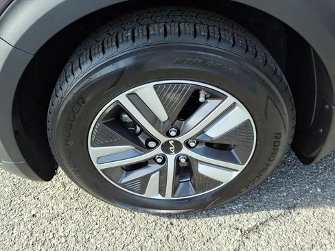 Used 2022 Kia Niro EX image 14