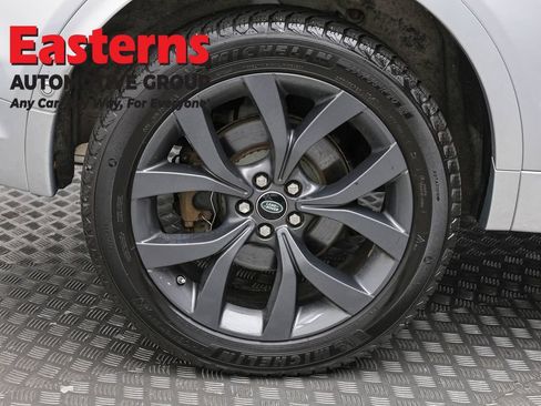 Used 2021 Land Rover Discovery Sport SE R-Dynamic AWD/4WD image 31