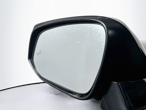 Used 2025 Toyota RAV4 XLE FWD image 16