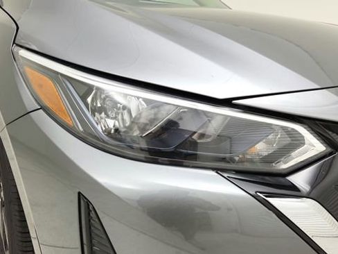 Used 2024 Nissan Sentra SV image 12