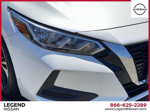 Certified 2023 Nissan Sentra SV w/ All-Weather Package FWD image 9