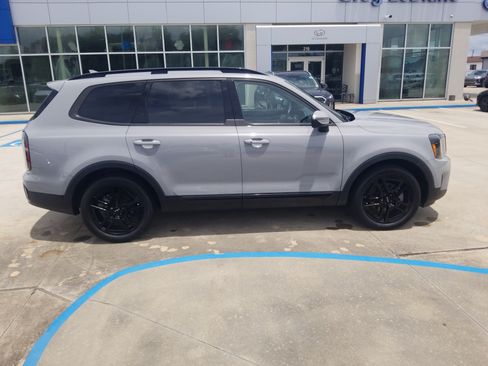 Used 2024 Kia Telluride EX X-Line AWD/4WD image 8