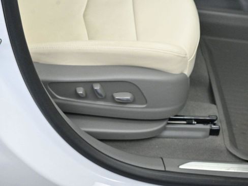 Used 2025 Cadillac XT5 Premium Luxury w/ Technology Package image 35