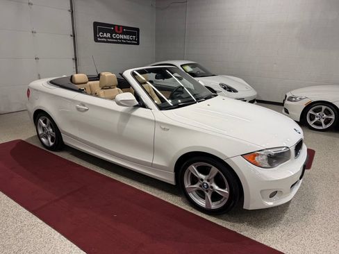 Used 2012 BMW 128i Convertible RWD image 11