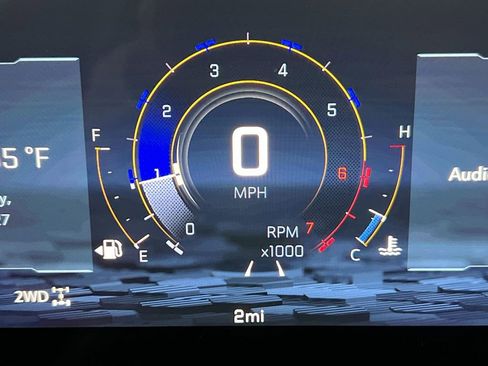 New 2026 Chevrolet Suburban LS AWD/4WD image 13