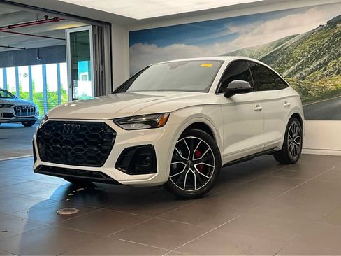 Used 2023 Audi SQ5 Premium Plus w/ Premium Plus Package AWD/4WD image 4