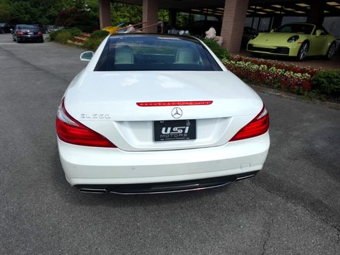 Used 2014 Mercedes-Benz SL 550 image 3