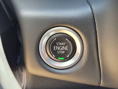Used 2023 Chevrolet Tahoe LT RWD image 18