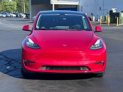 Used 2022 Tesla Model Y Long Range AWD/4WD image 15