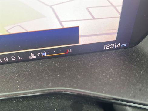 Used 2024 Chevrolet Colorado LT w/ LT Convenience Package AWD/4WD image 8