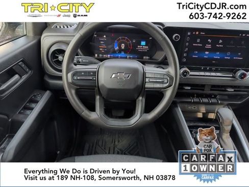 Used 2024 Chevrolet Colorado Trail Boss w/ Technology Package image 18