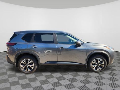 Certified 2023 Nissan Rogue SV w/ SV Premium B Package AWD/4WD image 6