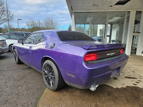 Used 2010 Dodge Challenger R/T image 5