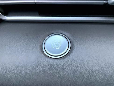 Certified 2023 Hyundai Elantra SEL image 28