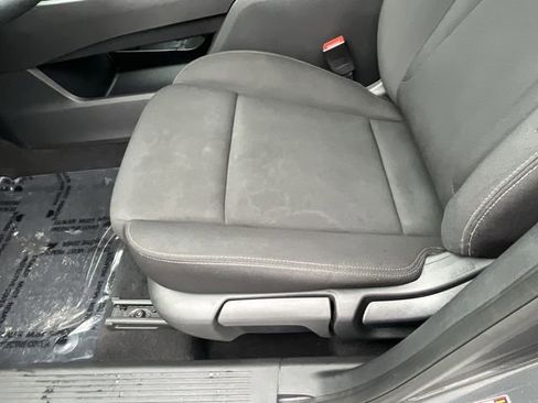 Used 2024 Nissan Rogue S image 21