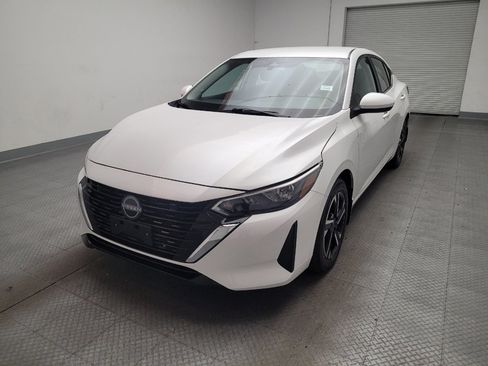 Used 2024 Nissan Sentra SV FWD image 15