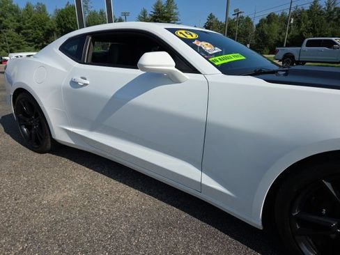 Used 2019 Chevrolet Camaro SS RWD image 25