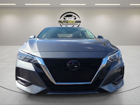 Used 2022 Nissan Sentra SV w/ All-Weather Package FWD image 2