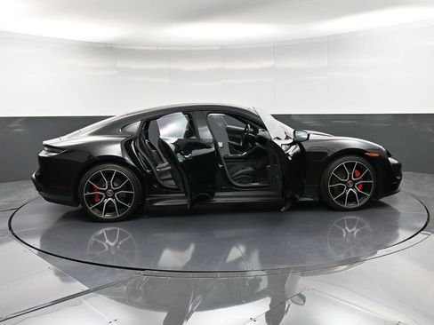 Certified 2023 Porsche Taycan 4S image 37