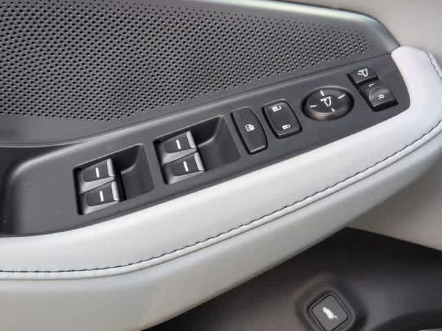 Used 2026 Acura MDX w/ Technology Package AWD/4WD image 42