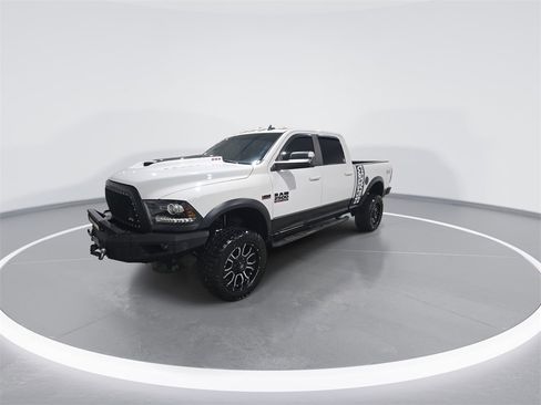 Used 2018 RAM 2500 Power Wagon w/ Leather & Luxury Group image 4