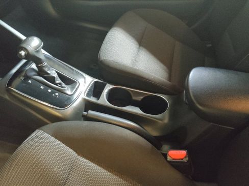 Used 2018 Kia Forte LX FWD image 26