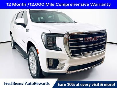 Used 2022 GMC Yukon XL SLT w/ SLT Premium Package