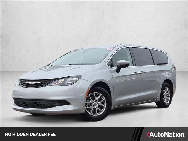 Used 2022 Chrysler Voyager LX FWD image 1