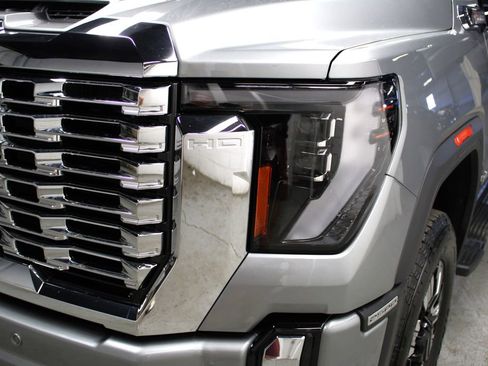 Used 2025 GMC Sierra 2500 Denali image 40