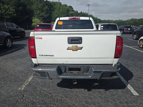 Used 2017 Chevrolet Colorado W/T RWD image 3