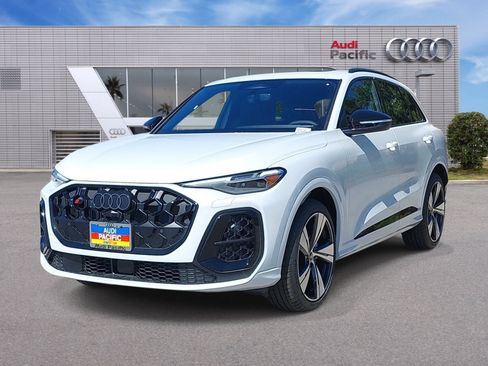 New 2026 Audi SQ5 Premium Plus AWD/4WD image 1