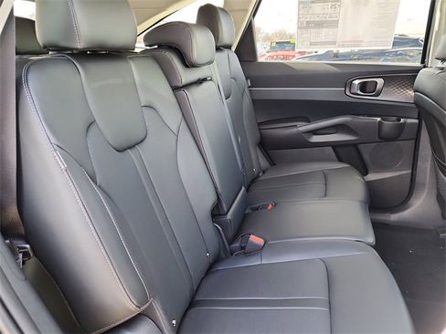 New 2026 Kia Sorento S w/ S Panoramic Sunroof Package image 19
