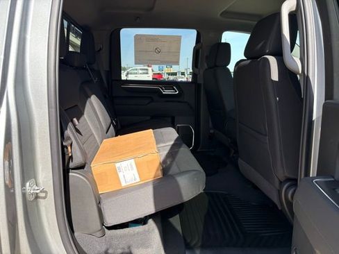 New 2026 Chevrolet Silverado 3500 LT w/ All Star Edition AWD/4WD image 14