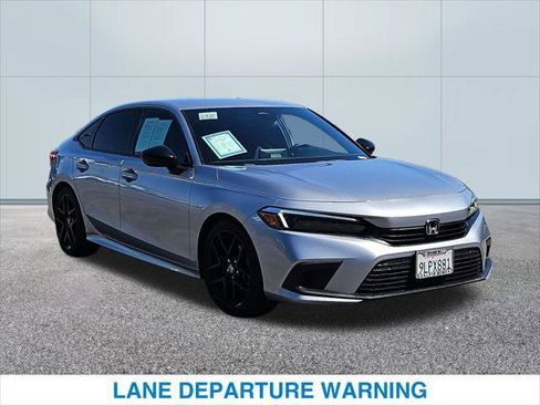 Used 2024 Honda Civic Sport image 4