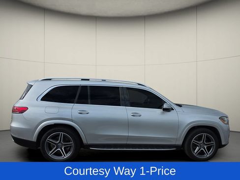 Used 2020 Mercedes-Benz GLS 450 4MATIC image 10