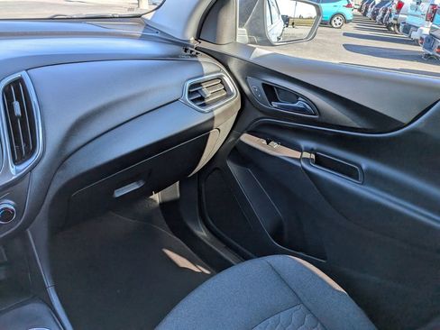 Used 2020 Chevrolet Equinox LT image 20
