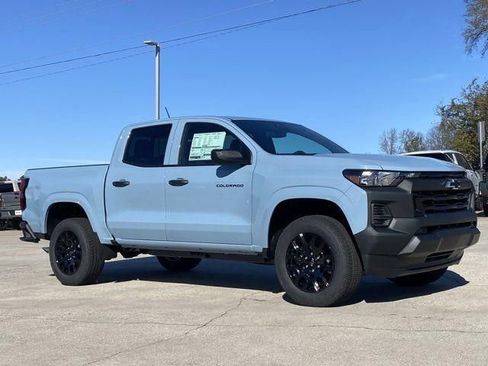 New 2026 Chevrolet Colorado W/T w/ WT Custom Package RWD image 7