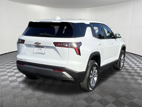 Used 2026 Chevrolet Equinox LT image 6