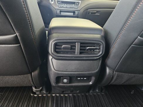 Used 2024 Honda Passport TrailSport image 20