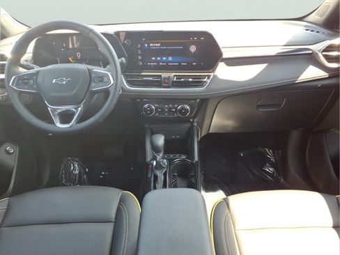 Used 2025 Chevrolet TrailBlazer ACTIV w/ Convenience Package AWD/4WD image 15